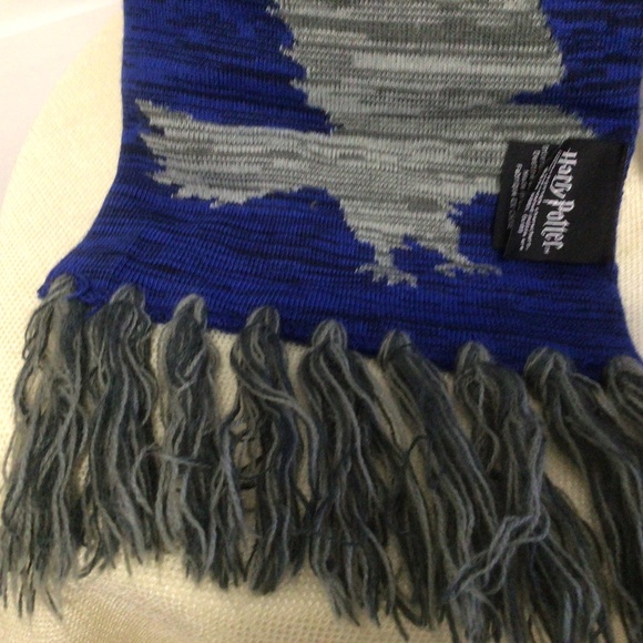 💐Harry Potter Ravenclaw Spellout Acrylic Scarf & Tumbler Set Blue/Grey - Picture 5 of 7